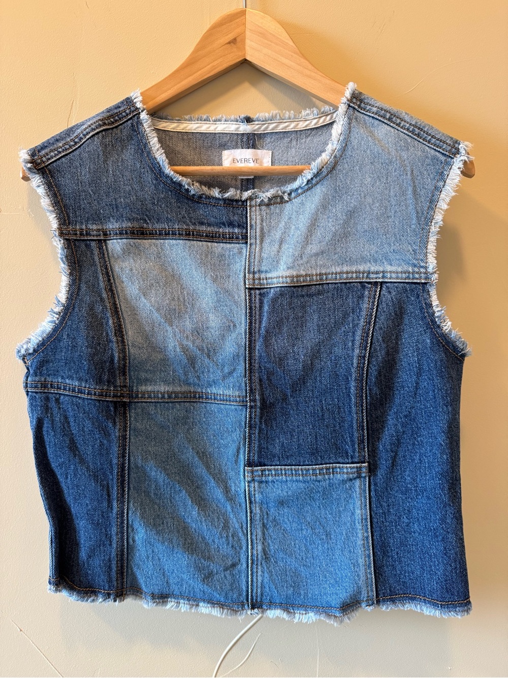 Evereve Patchwork Denim Sleeveless Top In Multiwash Denim Size XS